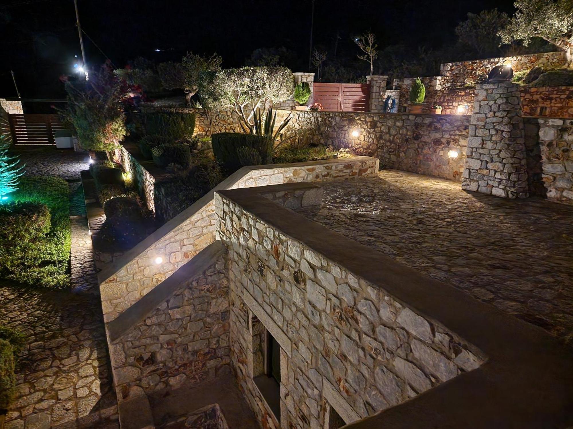Focalion Castle Luxury Suites Pyrgos Dirou Luaran gambar