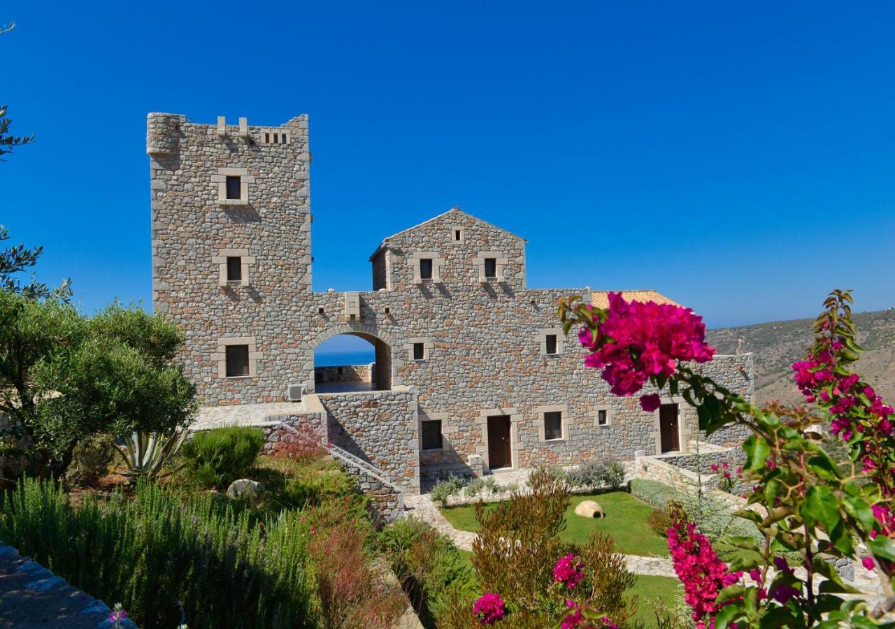 Focalion Castle Luxury Suites Pyrgos Dirou Luaran gambar
