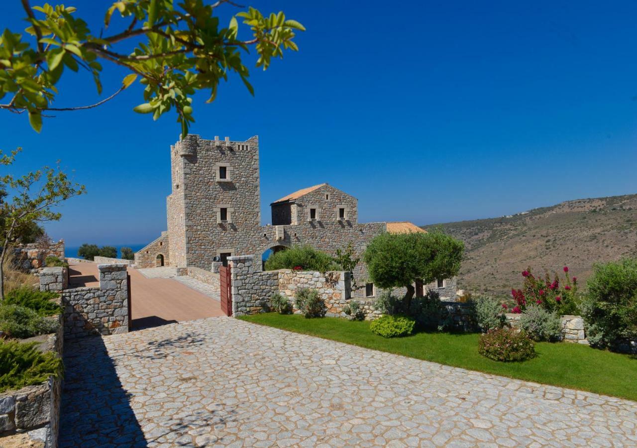 Focalion Castle Luxury Suites Pyrgos Dirou Luaran gambar