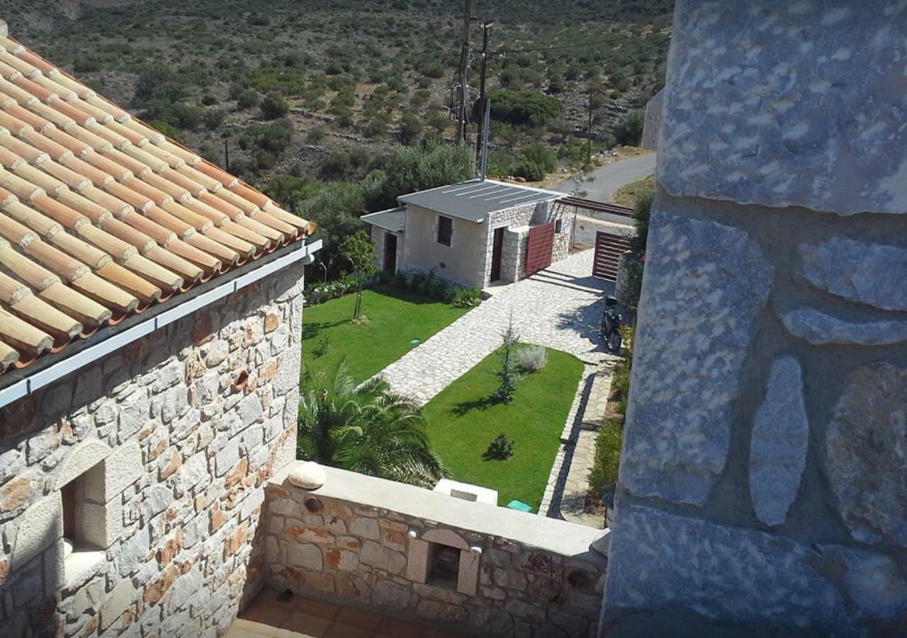 Focalion Castle Luxury Suites Pyrgos Dirou Luaran gambar