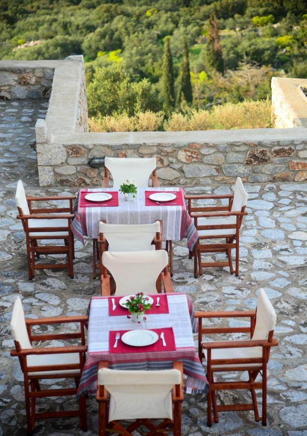 Focalion Castle Luxury Suites Pyrgos Dirou Luaran gambar