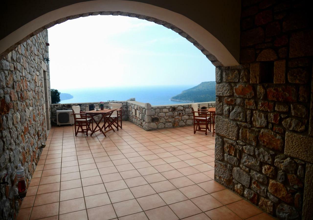 Focalion Castle Luxury Suites Pyrgos Dirou Luaran gambar