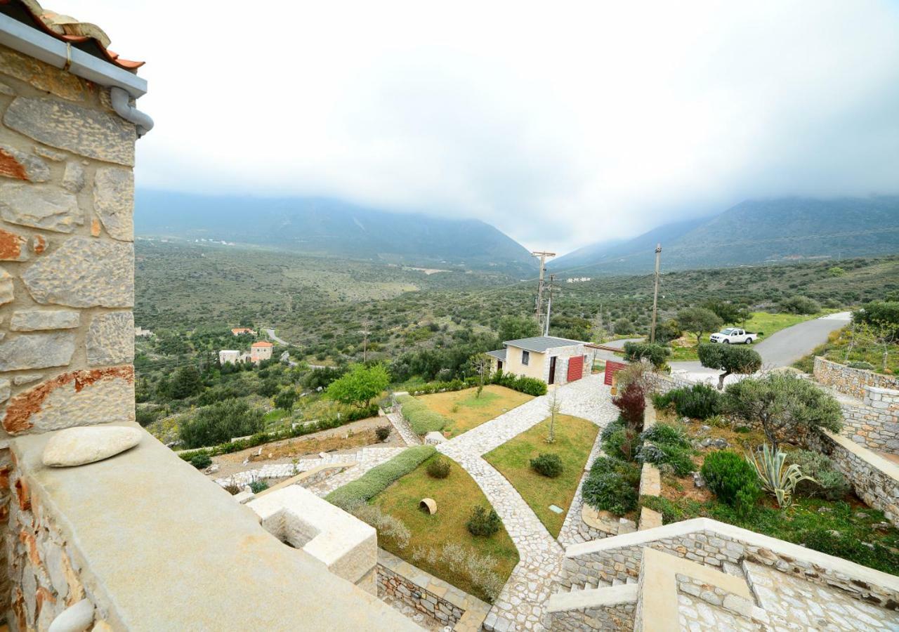 Focalion Castle Luxury Suites Pyrgos Dirou Luaran gambar
